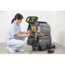 Masina de frecat-aspirat BD 50/50 C Ep Classic