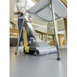 Masini de frecat-aspirat BR 30/4 C Adv